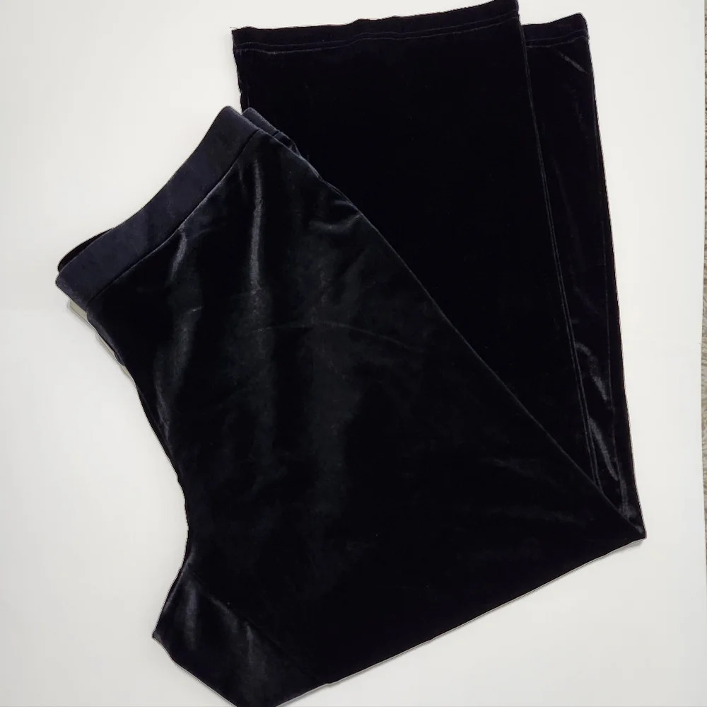 Ruby Rd Women's Size 1X Black Velour Wide Leg Dress Pants Holidays Party Dressy